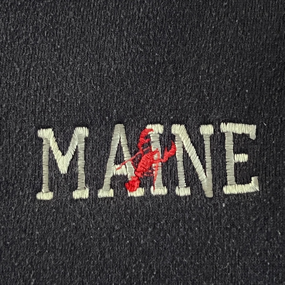 CYRK Clothing Company Pullover Sweatshirt Maine Lobster Navy Blue Size M USA - Picture 2 of 8